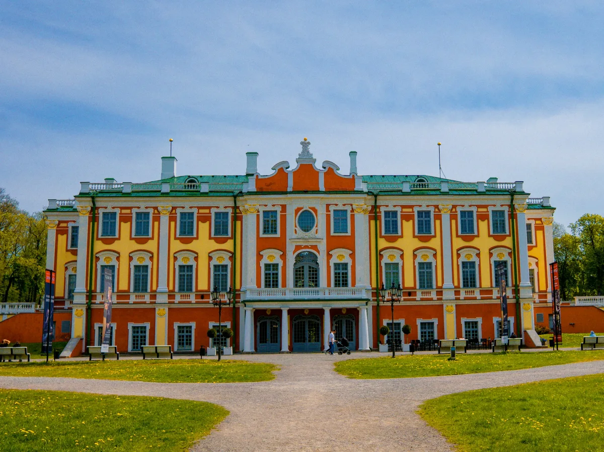 Kadriorg Palace