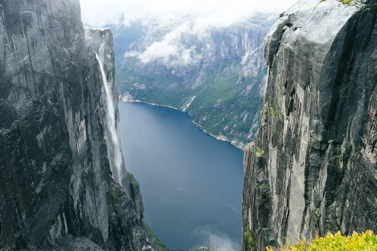Kjerag & Kjeragbolten
