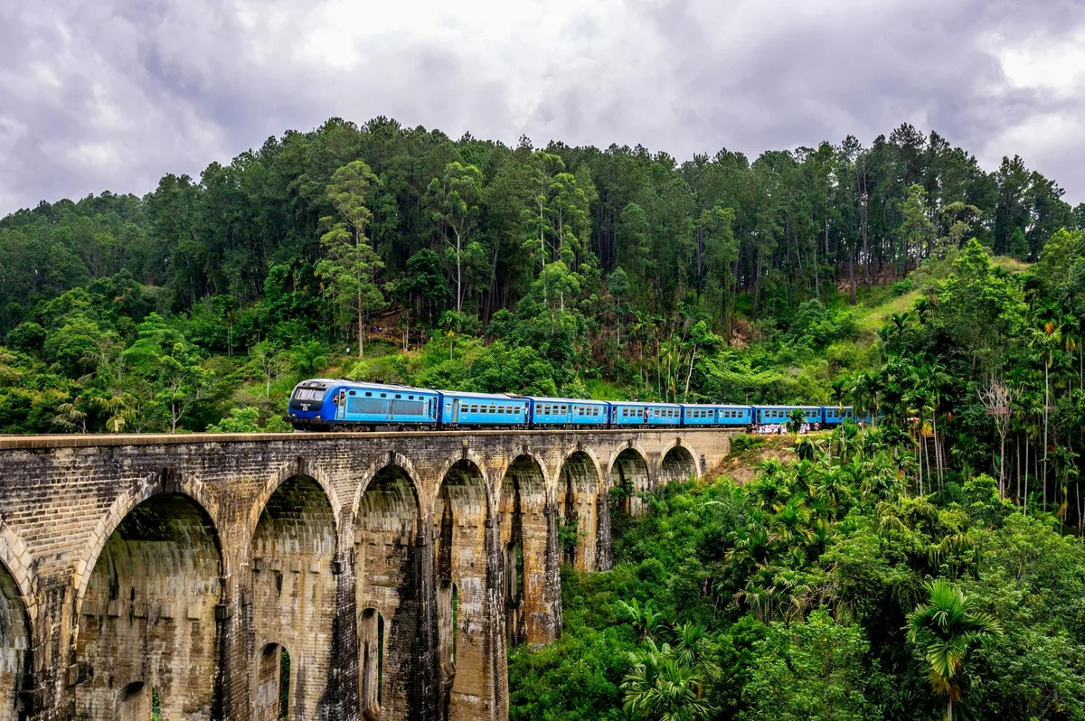 Nine Arch Bridge, Ella