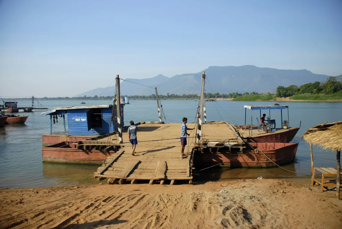 Si Phan Don (4,000 Islands)