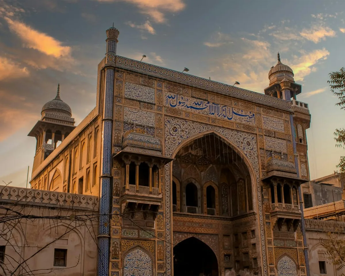 Wazir Khan Mosque