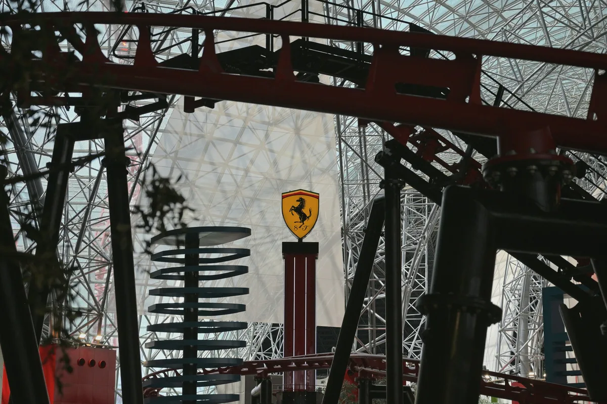 Yas Island (Ferrari World & Yas Marina Circuit)
