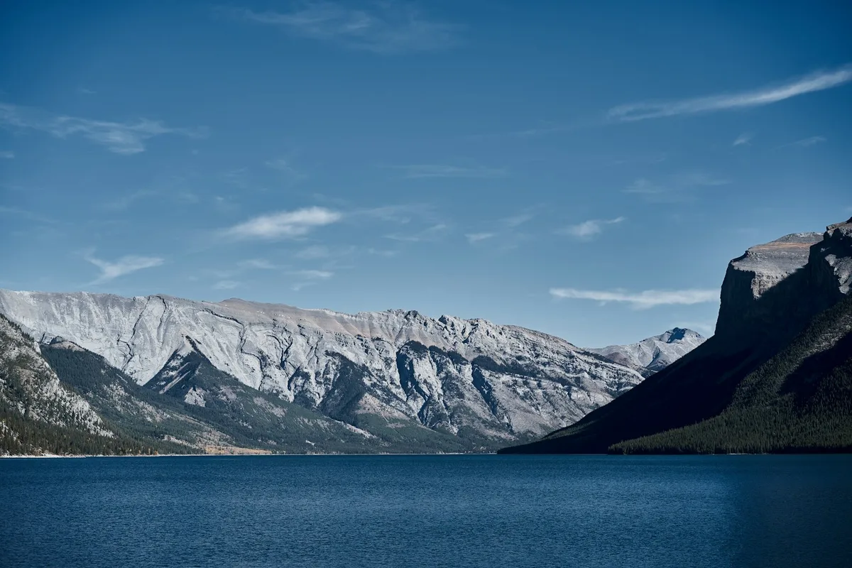 Banff National Park Private Tour: Lake Louise, Moraine Lake & Minnewanka Loop — photo 1