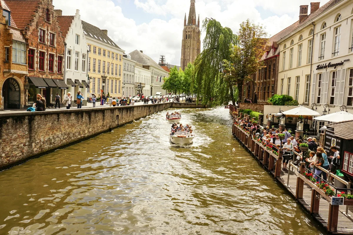 Winter in Belgium: Historic Cities & Christmas Markets — photo 2