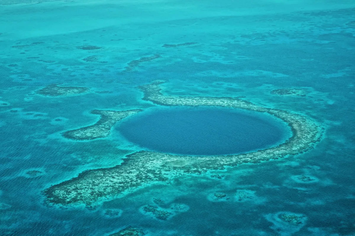 8-Day Belize Diving Adventure — photo 1