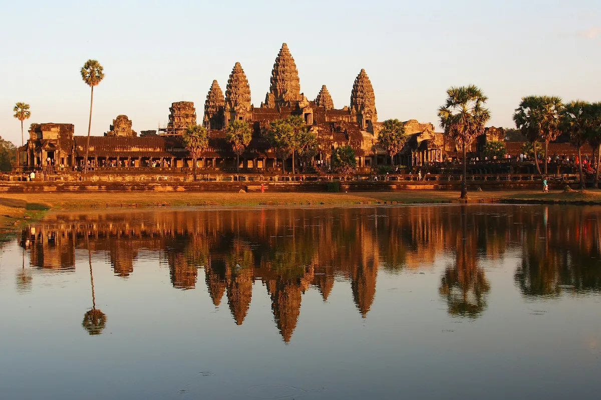 9 Days in Cambodia: Temples & Beaches — photo 1