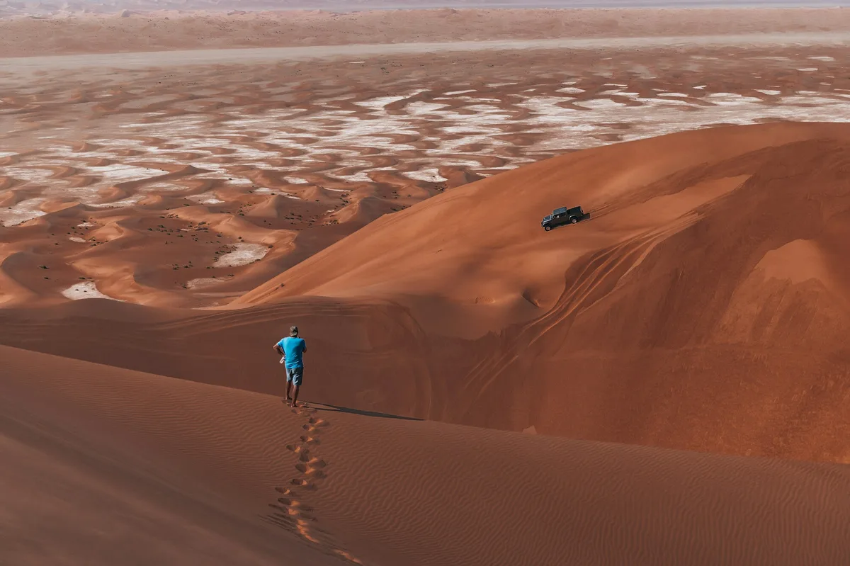 Dubai Dune Buggy, Camel Ride & Sandboarding — photo 3