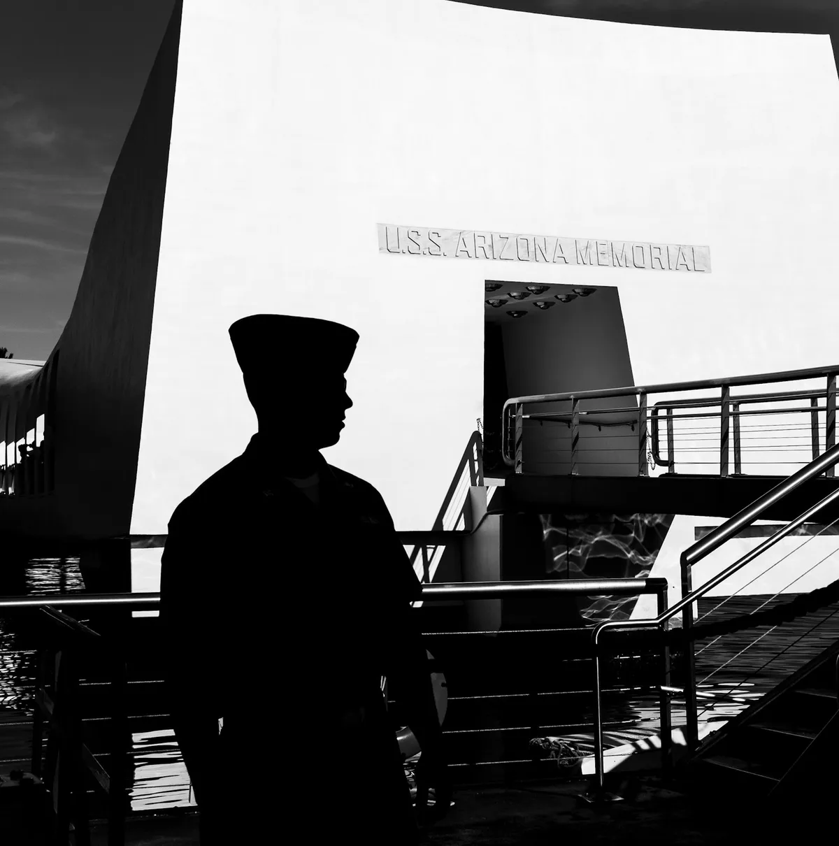 Private Pearl Harbor and Honolulu City Tour — photo 4