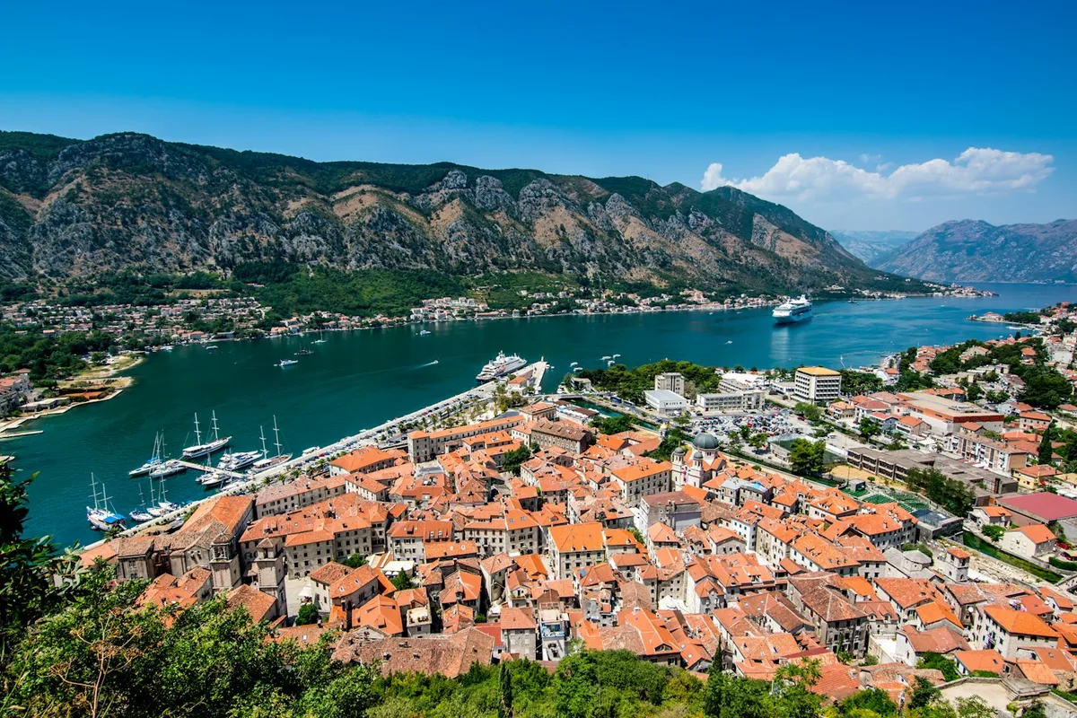 An Adventure in Montenegro's Scenic Mountains — photo 2