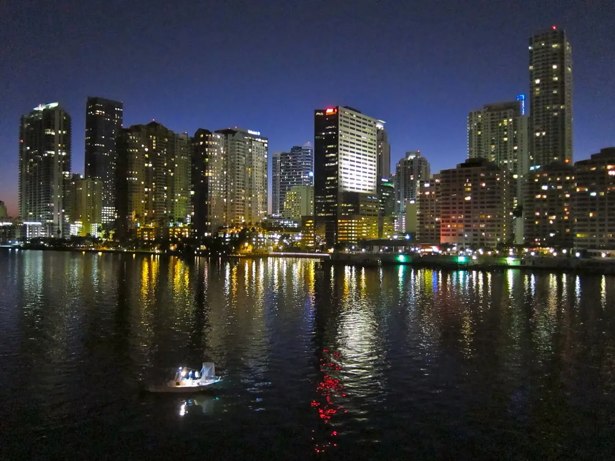 Private Miami Sunset & Night Boat Cruise — photo 4