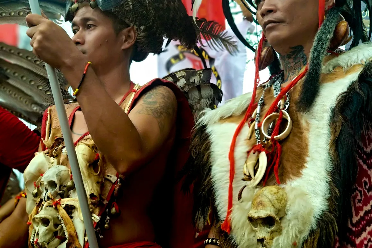 Explore Borneo: Kuching, Mulu Caves & Kinabatangan River — photo 2