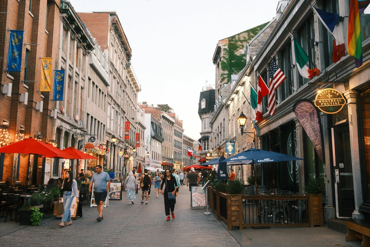 Old Montreal Private Walking Tour — photo 4