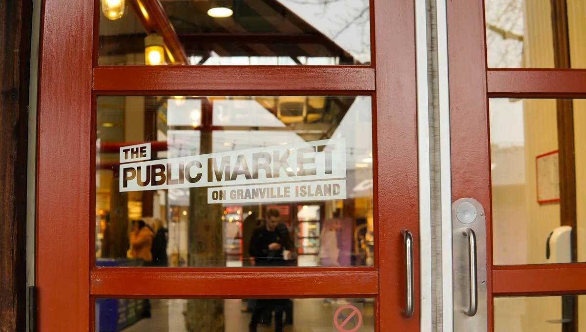 Vancouver Grand City Tour with North Shore & Wine Tasting — photo 4