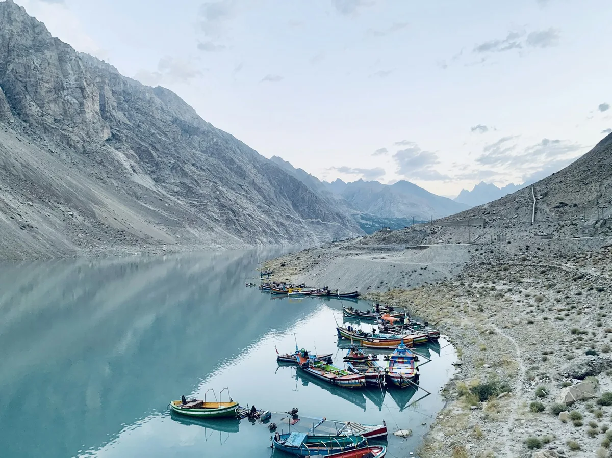 Turquoise Attabad Lake surrounded by mountains in Hunza, Gilgit-Baltistan, Pakistan