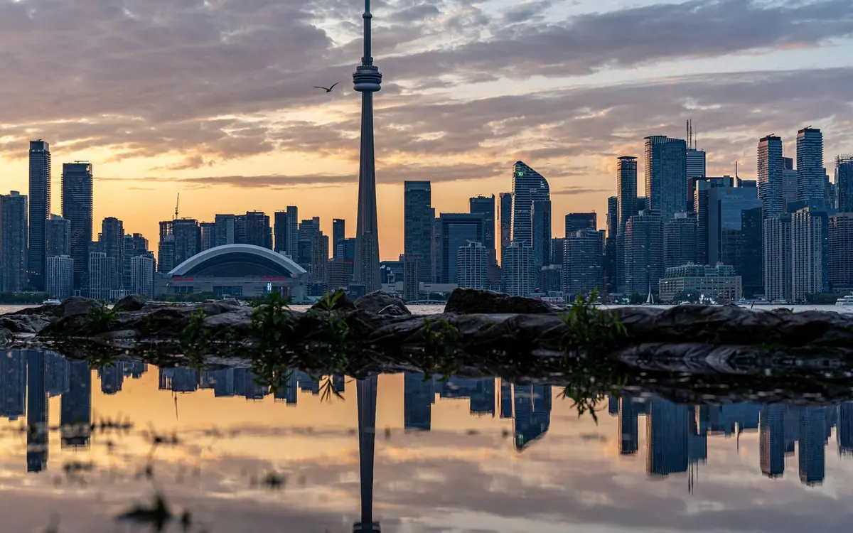 Toronto skyline with the CN Tower at sunset